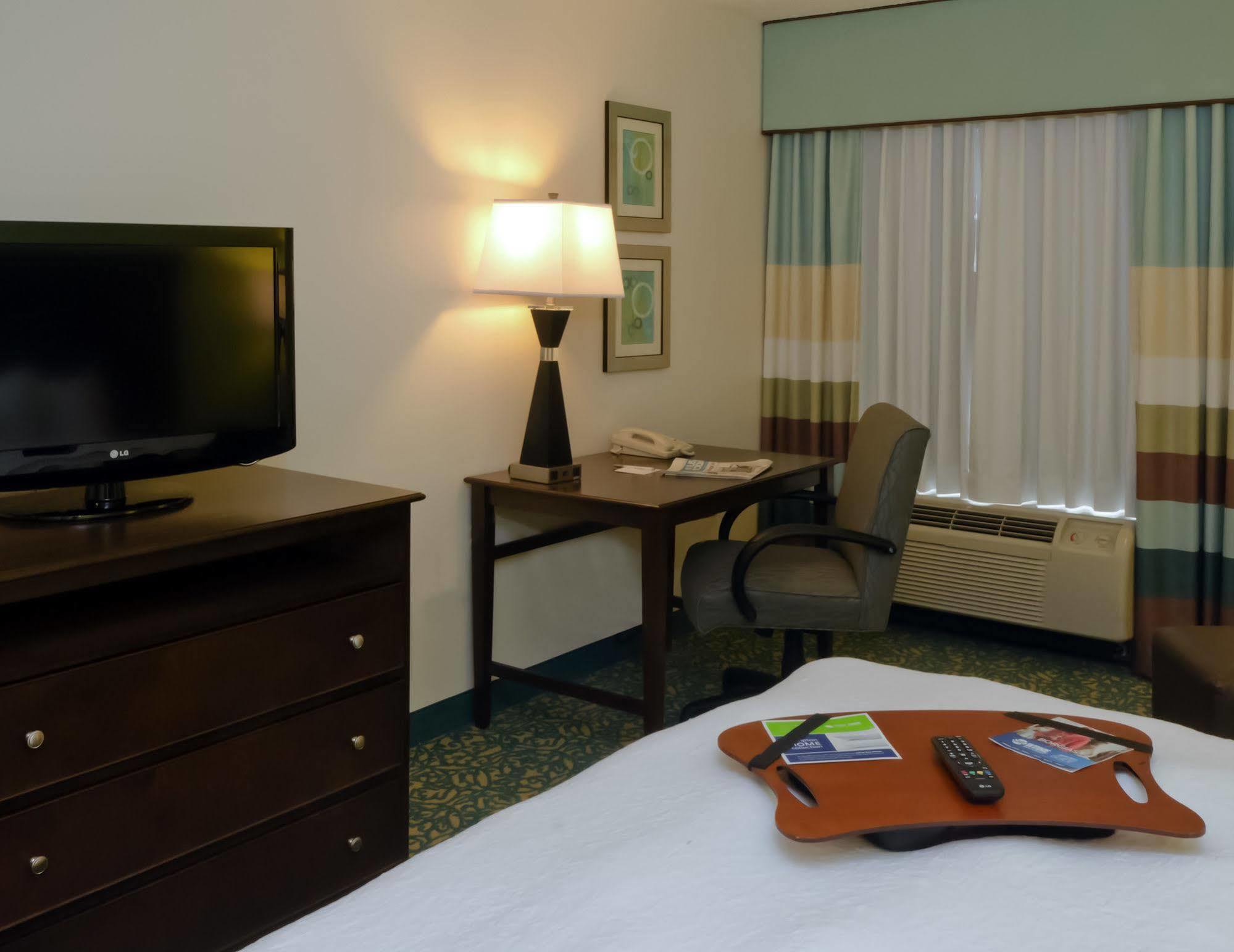 Hampton Inn & Suites Miami-Doral Dolphin Mall Esterno foto